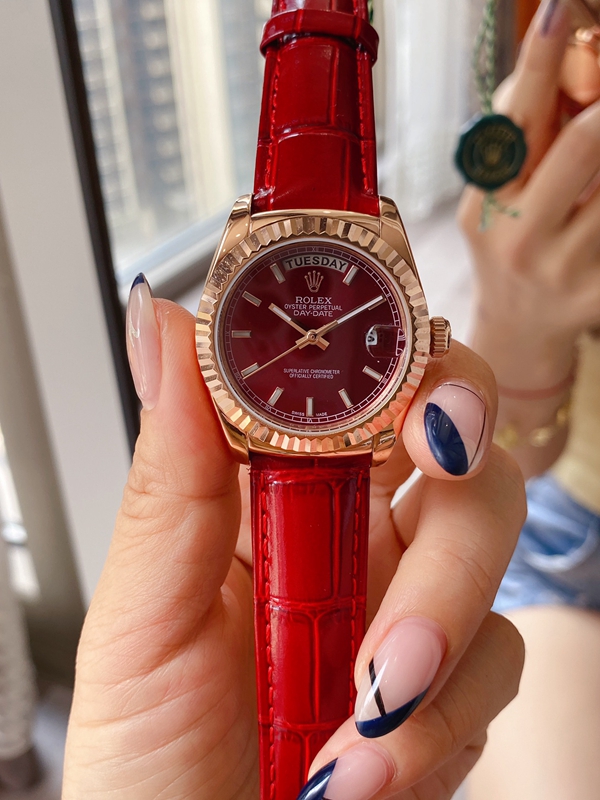 ブランド時計背面デザイン